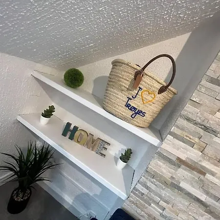 Appartement « My Love » Sainte-Savine Buitenkant foto