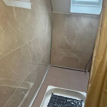 Appartement « My Love » Sainte-Savine Buitenkant foto